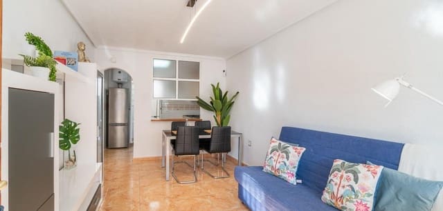 2 sypialnia Willa na sprzedaż w El Limonar, Torrevieja z basenem - 139 000 € (Ref: 9255559)