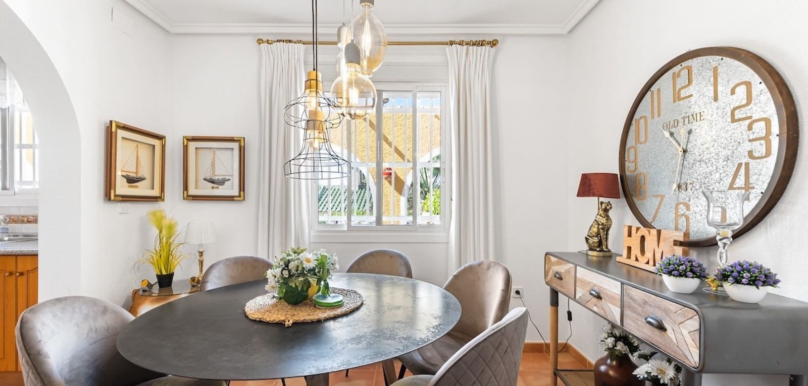 Chalet de 3 habitaciones en Gran Alacant en venta con piscina - 580.000 € (Ref: 9255561)