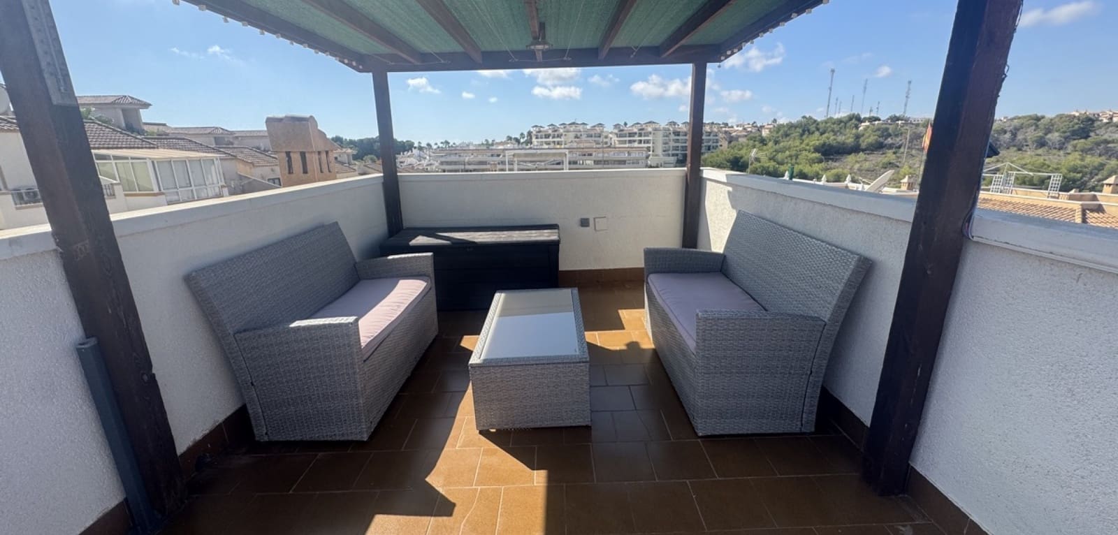 4 soveværelse Villa til salg i Villamartin med swimmingpool - € 379.000 (Ref: 9289516)