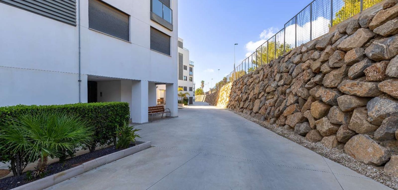 3 bedroom Apartment for sale in Campoamor with pool - € 218,000 (Ref: 9289517)