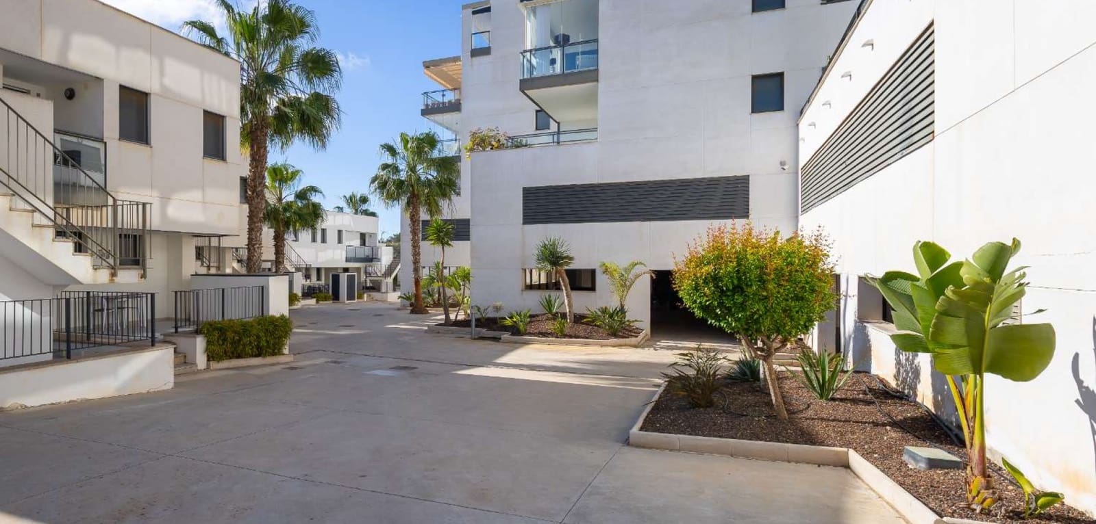 3 bedroom Apartment for sale in Campoamor with pool - € 218,000 (Ref: 9289517)