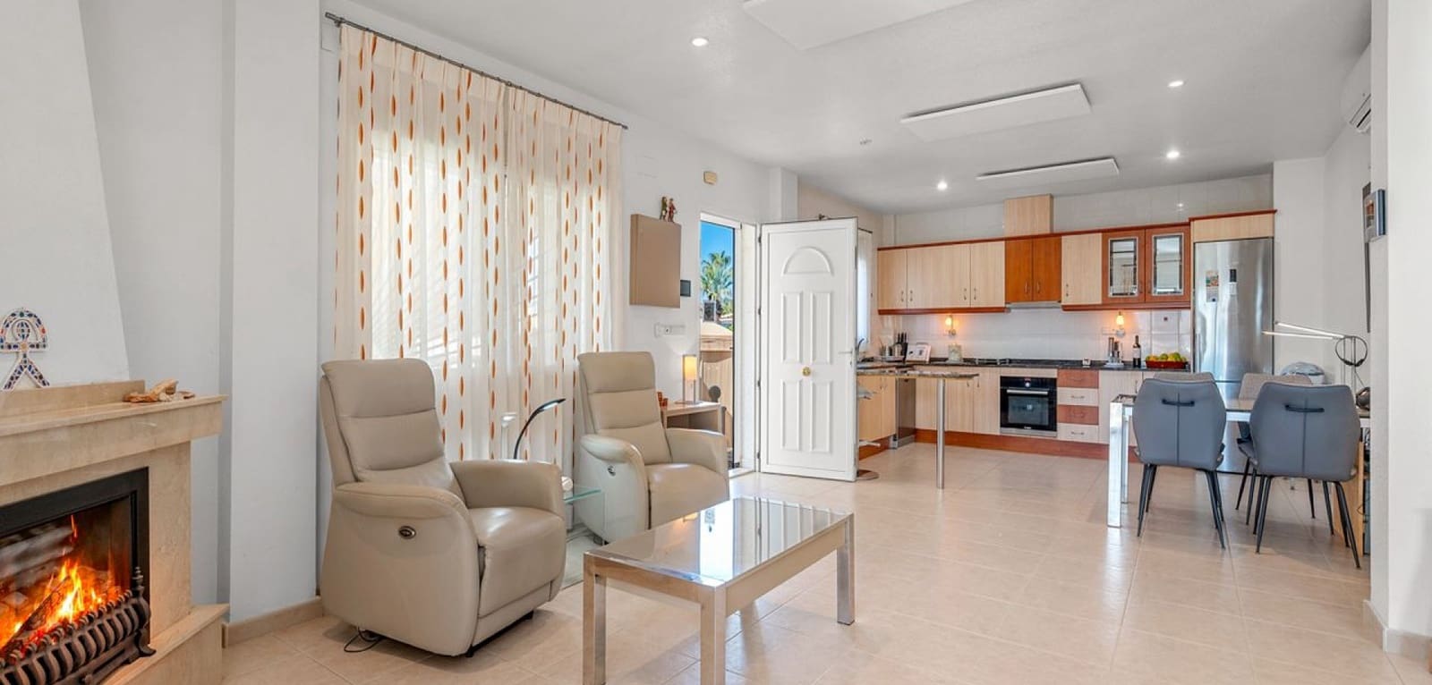 4 soveværelse Villa til salg i Rojales med swimmingpool - € 420.000 (Ref: 9289521)