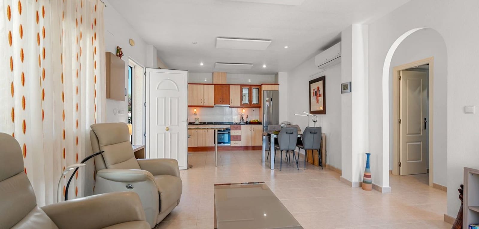 4 soveværelse Villa til salg i Rojales med swimmingpool - € 420.000 (Ref: 9289521)