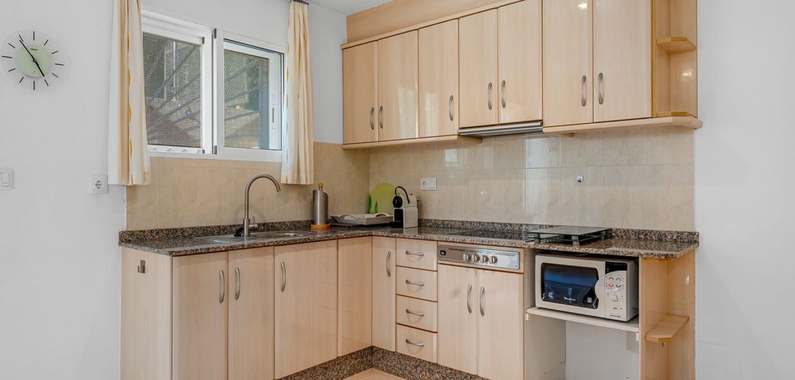 4 soveværelse Villa til salg i Rojales med swimmingpool - € 420.000 (Ref: 9289521)