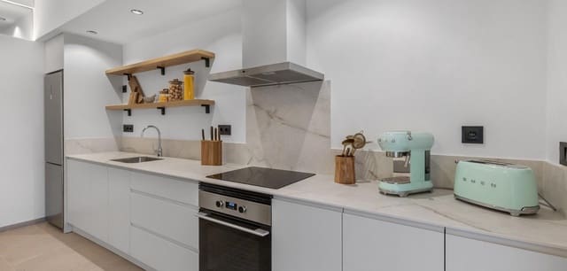 1 soveværelse Lejlighed til salg i Playa de los Náufragos, Torrevieja - € 168.000 (Ref: 9289529)