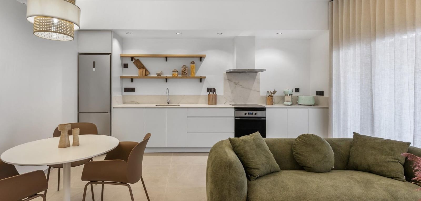 1 makuuhuone Huoneisto myytävänä paikassa Torrevieja - 168 000 € (Ref: 9289529)