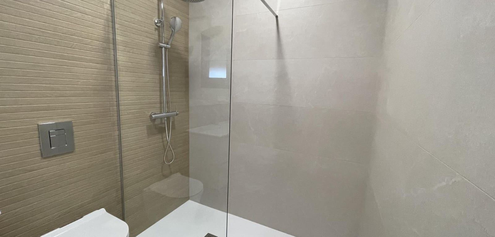 3 soveværelse Villa til salg i Heredades med swimmingpool - € 359.900 (Ref: 9301397)