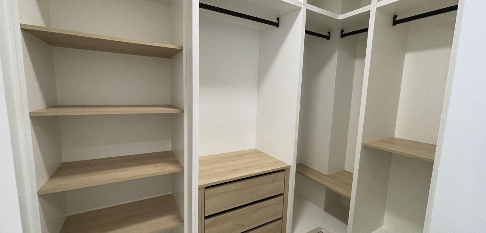 3 soveværelse Villa til salg i Heredades med swimmingpool - € 359.900 (Ref: 9301397)