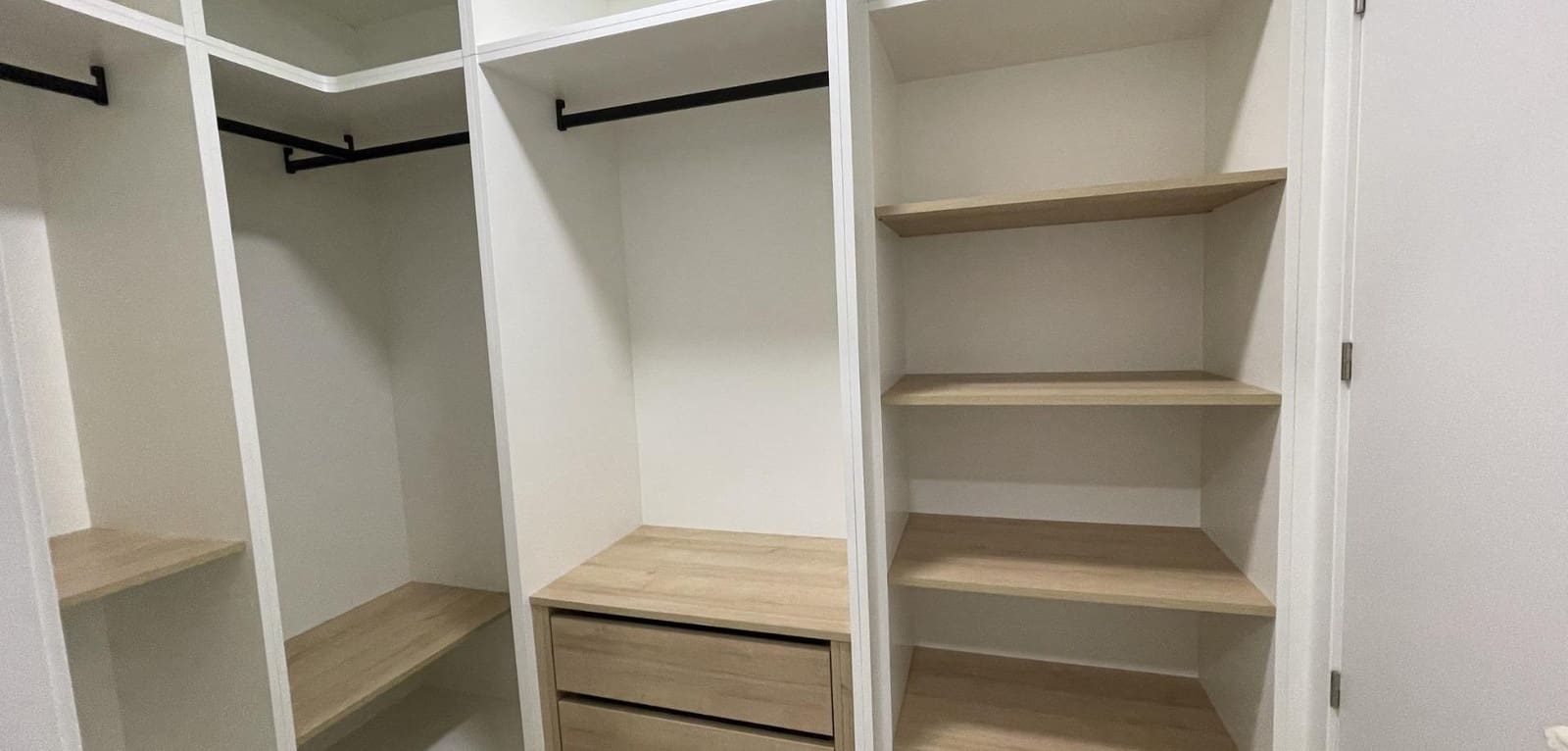 3 soveværelse Villa til salg i Heredades med swimmingpool - € 359.900 (Ref: 9301397)