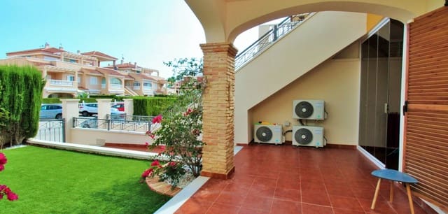 2 slaapkamer Appartement te koop in Playa Flamenca, Orihuela met zwembad - € 215.000 (Ref: 9309069)