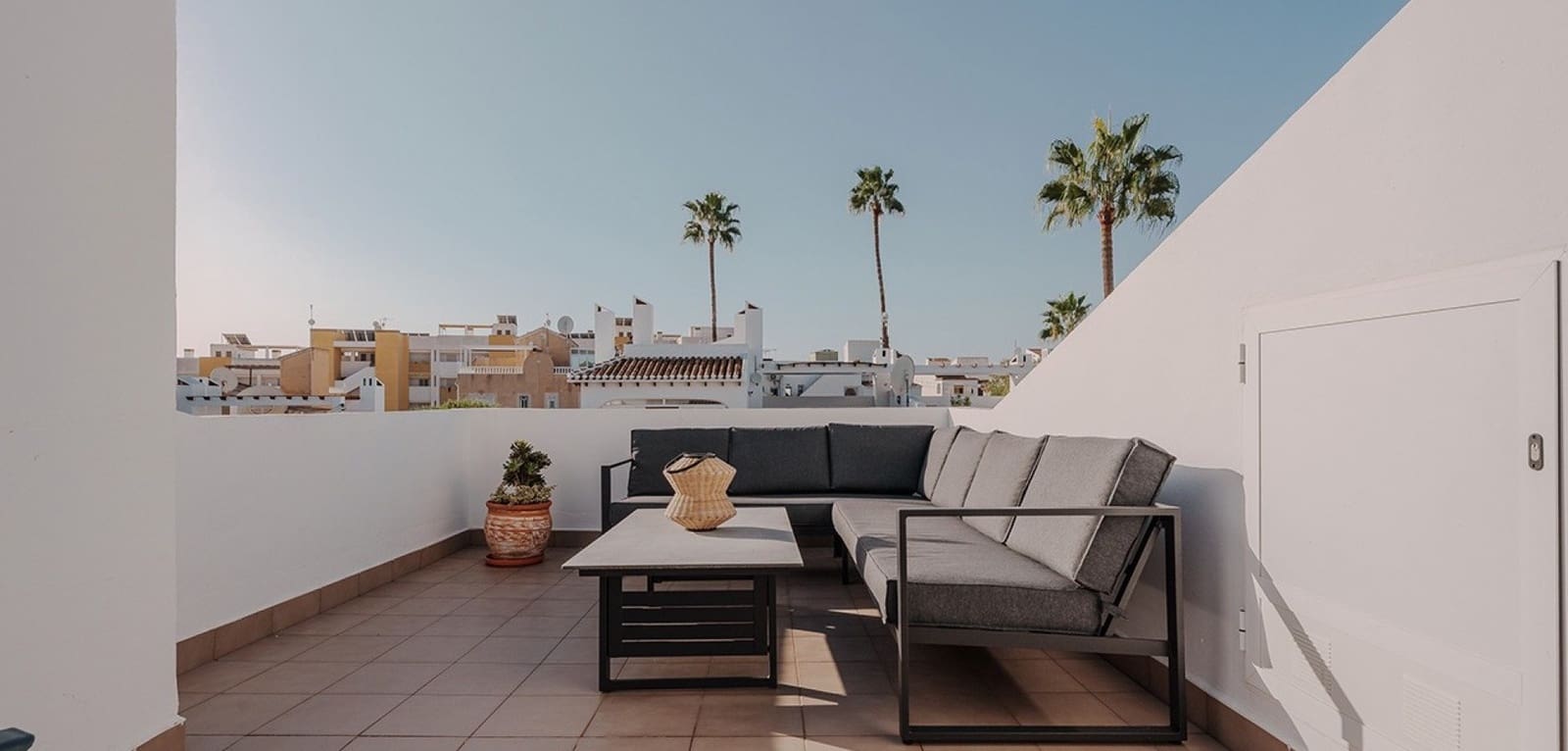 3 bedroom Apartment for sale in Villamartin with pool - € 319,000 (Ref: 9311385)