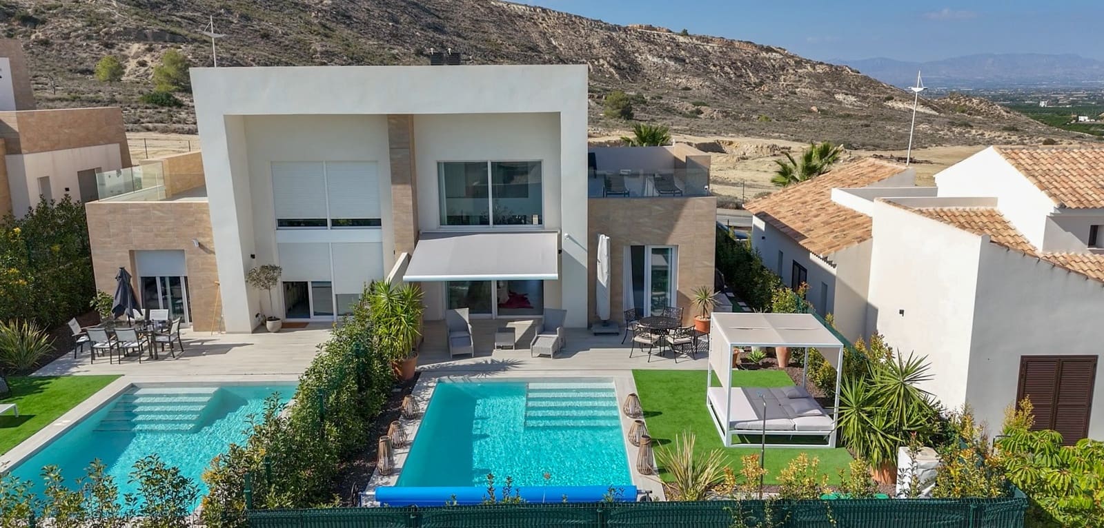 3 sypialnia Willa na sprzedaż w Algorfa z basenem - 525 000 € (Ref: 9311388)