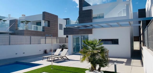 3 soveværelse Villa til salg i El Raso, Guardamar del Segura med swimmingpool - € 460.000 (Ref: 9311389)