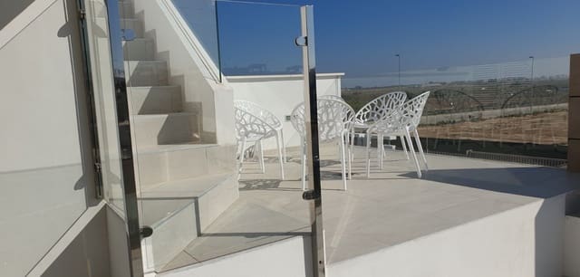 3 soveværelse Villa til salg i El Raso, Guardamar del Segura med swimmingpool - € 460.000 (Ref: 9311389)