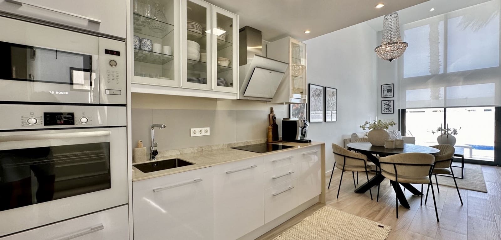 3 makuuhuone Huvila myytävänä paikassa Orihuela Costa mukana uima-altaan - 449 950 € (Ref: 9313916)