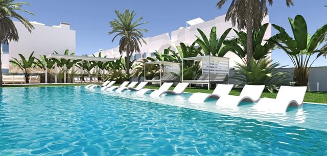 4 chambre Villa/Maison à vendre à Torre de la Horadada, Pilar de la Horadada avec piscine - 745 000 € (Ref: 9318134)