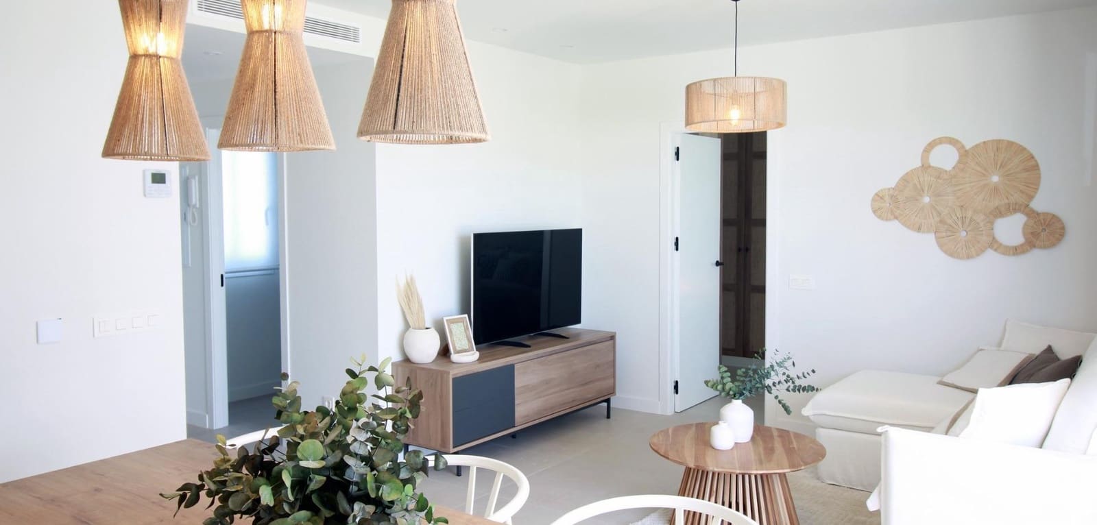 2 makuuhuone Bungalow myytävänä paikassa Torre de la Horadada mukana uima-altaan - 375 000 € (Ref: 9318135)