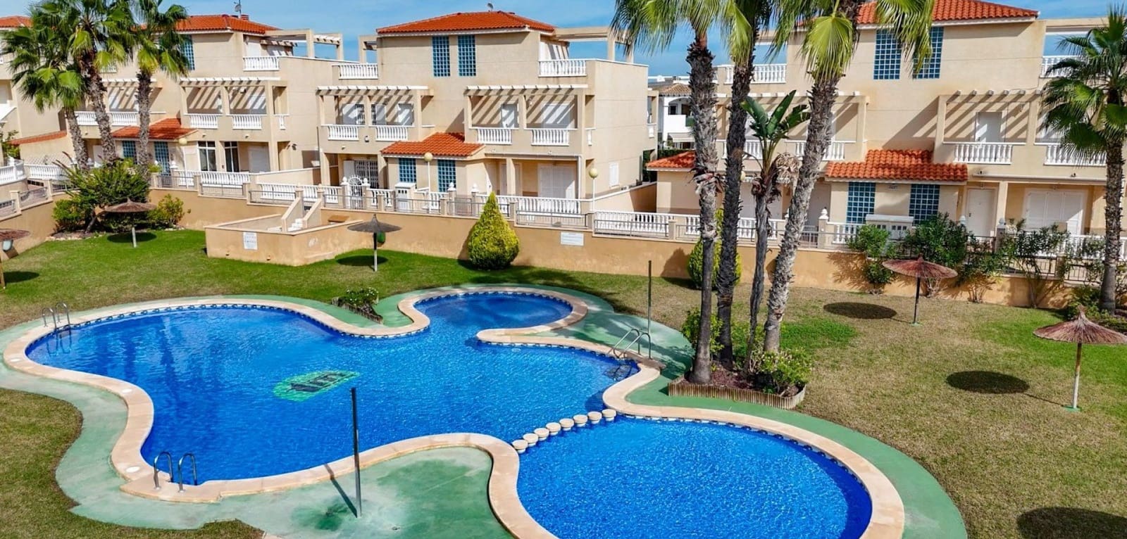 3 soverom Leilighet til salgs i Playa Flamenca med svømmebasseng - € 273 000 (Ref: 9336944)