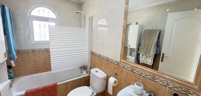 3 sypialnia Dom na sprzedaż w Villamartin, Orihuela z basenem - 199 995 € (Ref: 9343464)