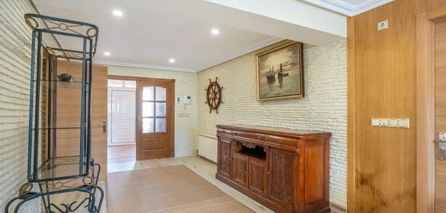 6 sovrum Villa till salu i El Chaparral, Torrevieja med pool - 689 000 € (Ref: 9343465)