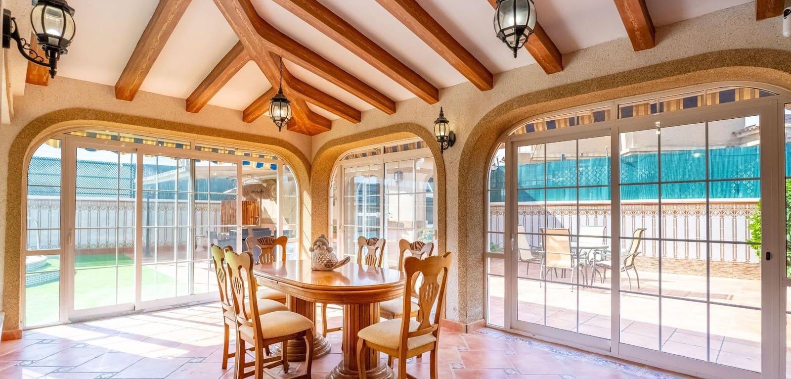 6 bedroom Villa for sale in El Chaparral with pool - € 689,000 (Ref: 9343465)