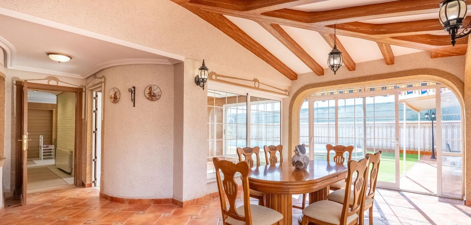 6 bedroom Villa for sale in El Chaparral with pool - € 689,000 (Ref: 9343465)