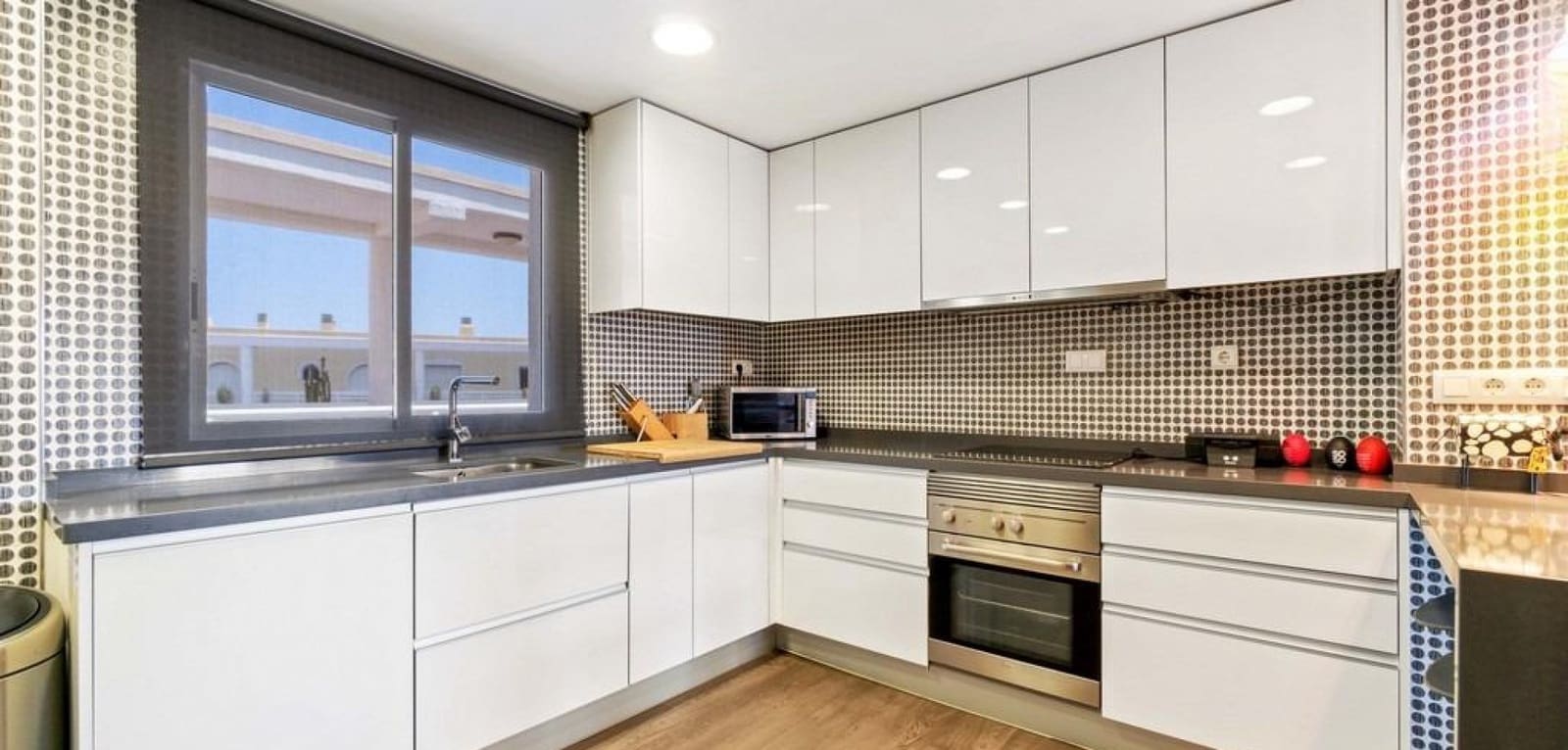 Apartamento de 3 habitaciones en Campoamor en venta con piscina - 365.000 € (Ref: 9343466)