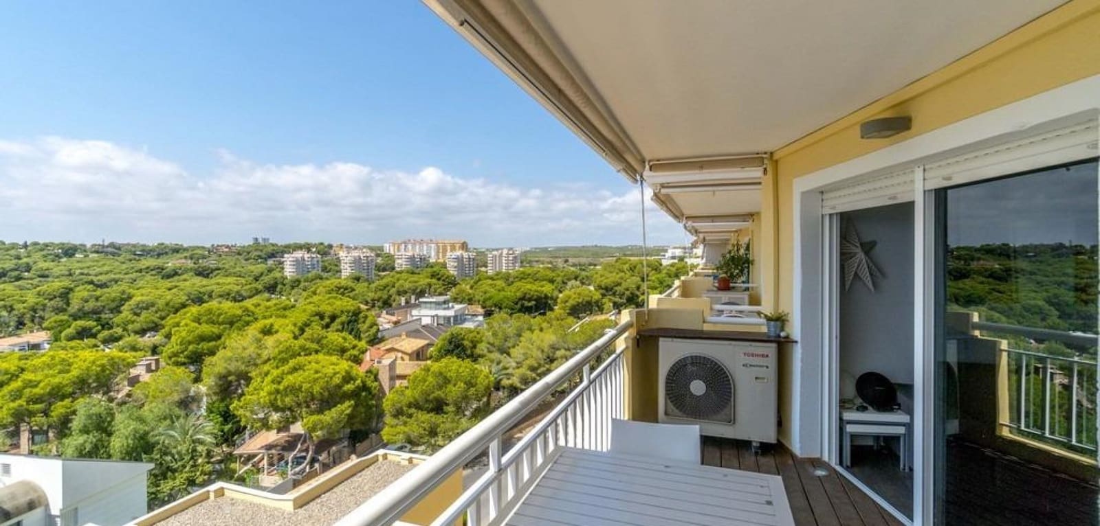 Apartamento de 3 habitaciones en Campoamor en venta con piscina - 365.000 € (Ref: 9343466)