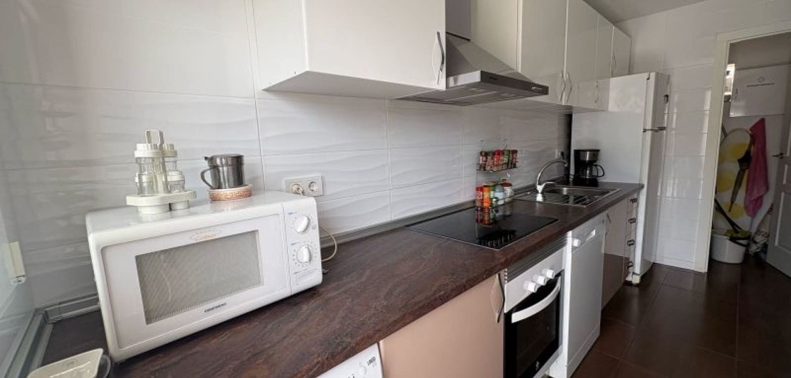 3 soveværelse Lejlighed til salg i Torrevieja med swimmingpool - € 236.995 (Ref: 9343470)