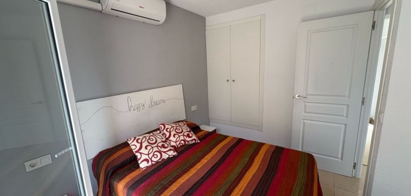 3 soveværelse Lejlighed til salg i Torrevieja med swimmingpool - € 236.995 (Ref: 9343470)