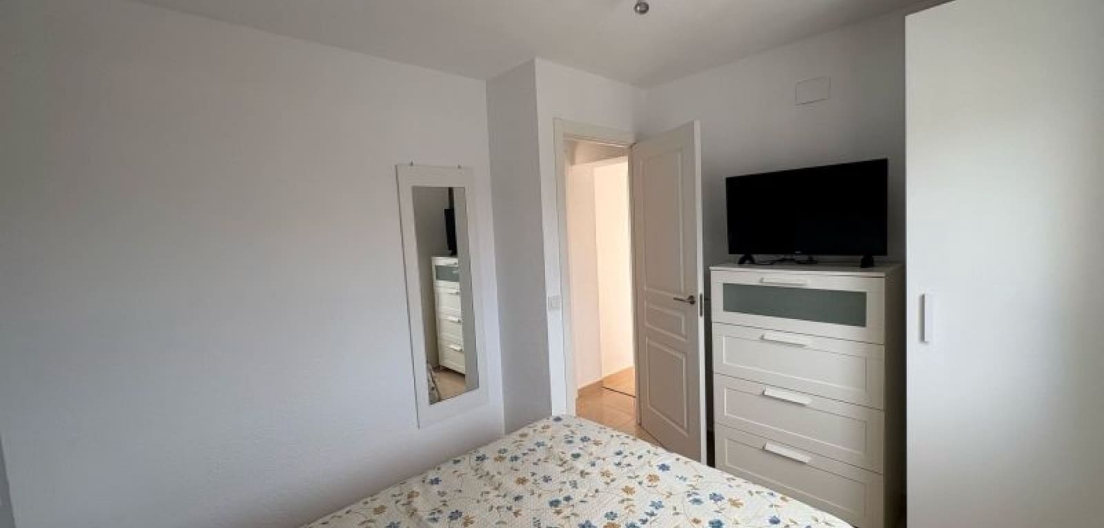 3 soveværelse Lejlighed til salg i Torrevieja med swimmingpool - € 236.995 (Ref: 9343470)