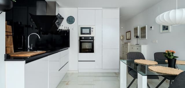 2 makuuhuone Huoneisto myytävänä paikassa Los Altos mukana uima-altaan - 239 000 € (Ref: 9343473)