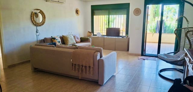 2 slaapkamer Appartement te koop in Campoamor, Orihuela met zwembad - € 199.000 (Ref: 9345551)