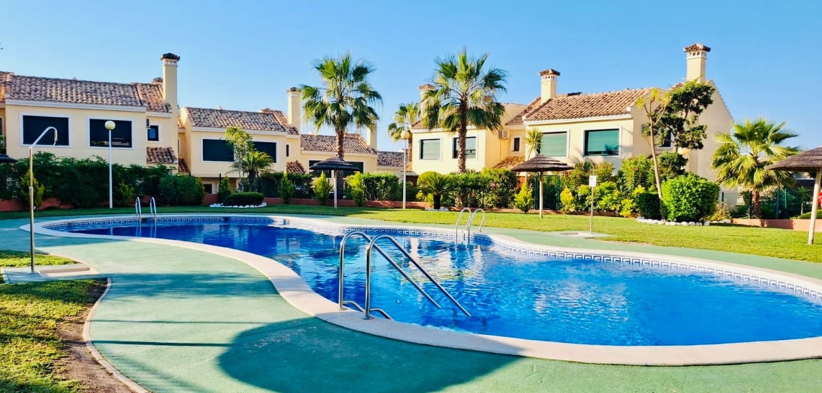 2 slaapkamer Appartement te koop in Campoamor met zwembad - € 199.000 (Ref: 9345551)