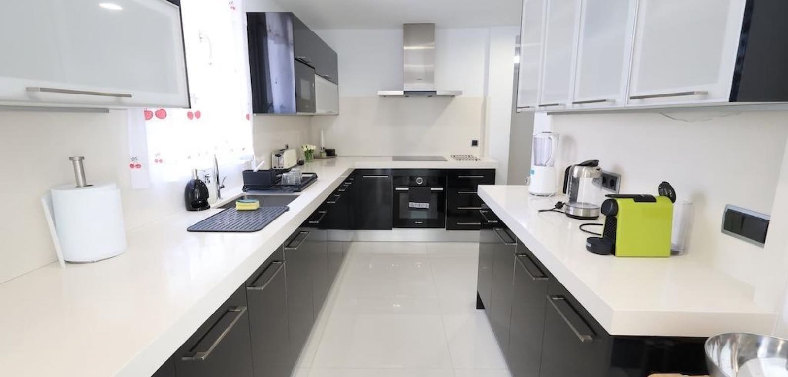 4 slaapkamer Villa te koop in Cabo Roig met zwembad - € 1.190.000 (Ref: 9345558)