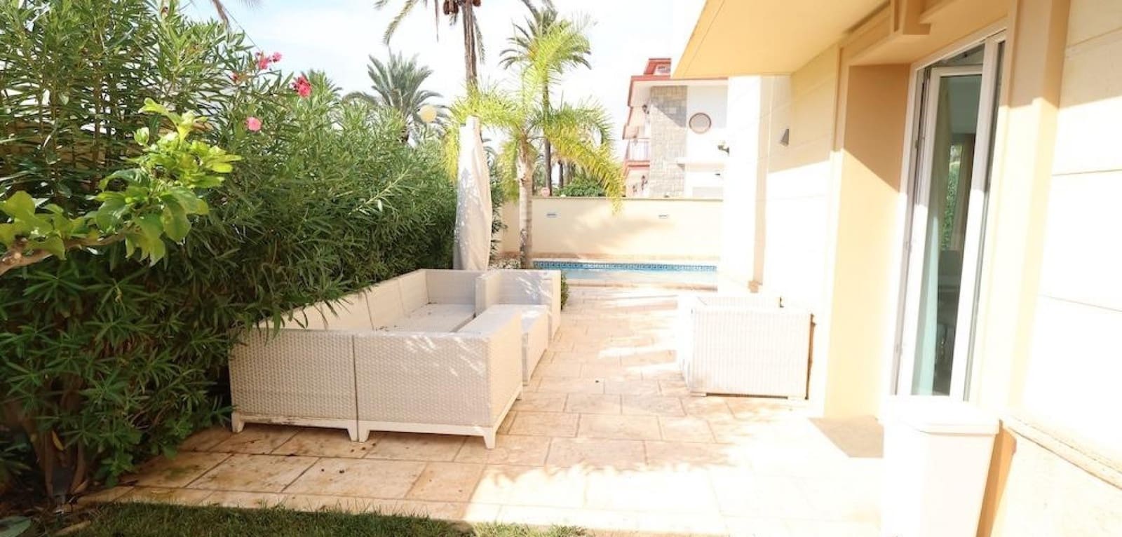 4 slaapkamer Villa te koop in Cabo Roig met zwembad - € 1.190.000 (Ref: 9345558)