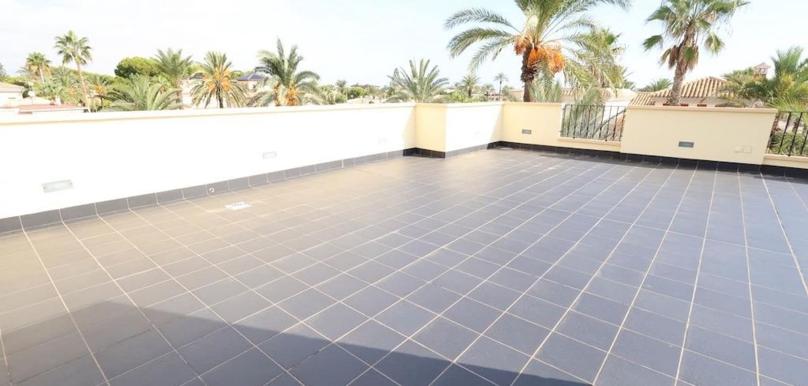 4 slaapkamer Villa te koop in Cabo Roig met zwembad - € 1.190.000 (Ref: 9345558)
