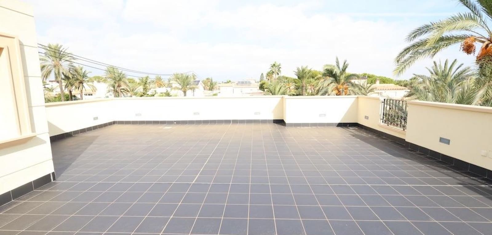 4 slaapkamer Villa te koop in Cabo Roig met zwembad - € 1.190.000 (Ref: 9345558)