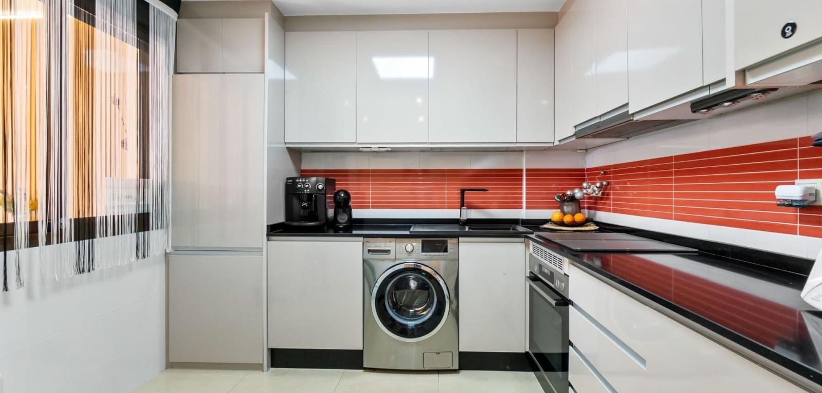 3 soverom Hus til salgs i Torrevieja med svømmebasseng - € 319 900 (Ref: 9353969)