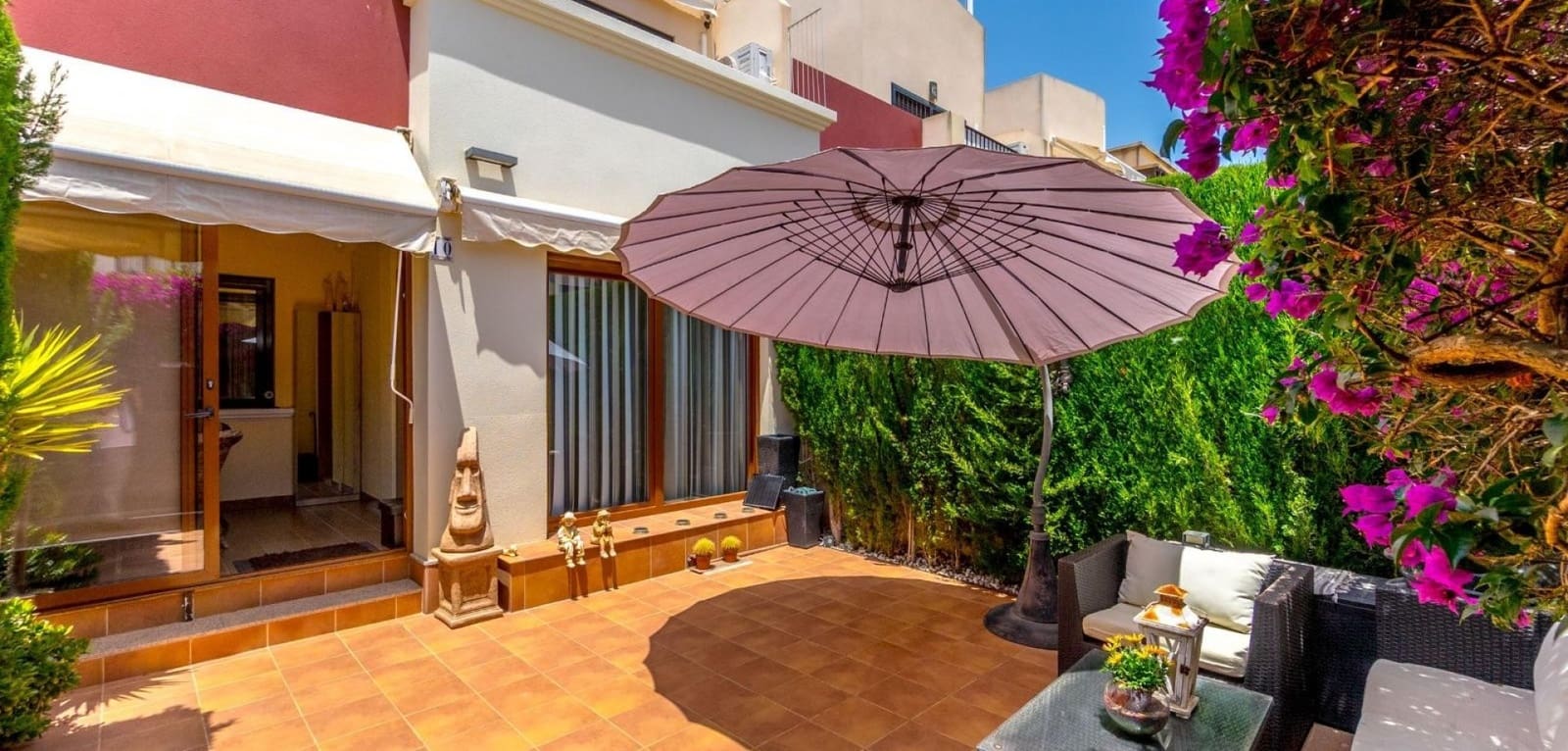 3 soverom Hus til salgs i Torrevieja med svømmebasseng - € 319 900 (Ref: 9353969)