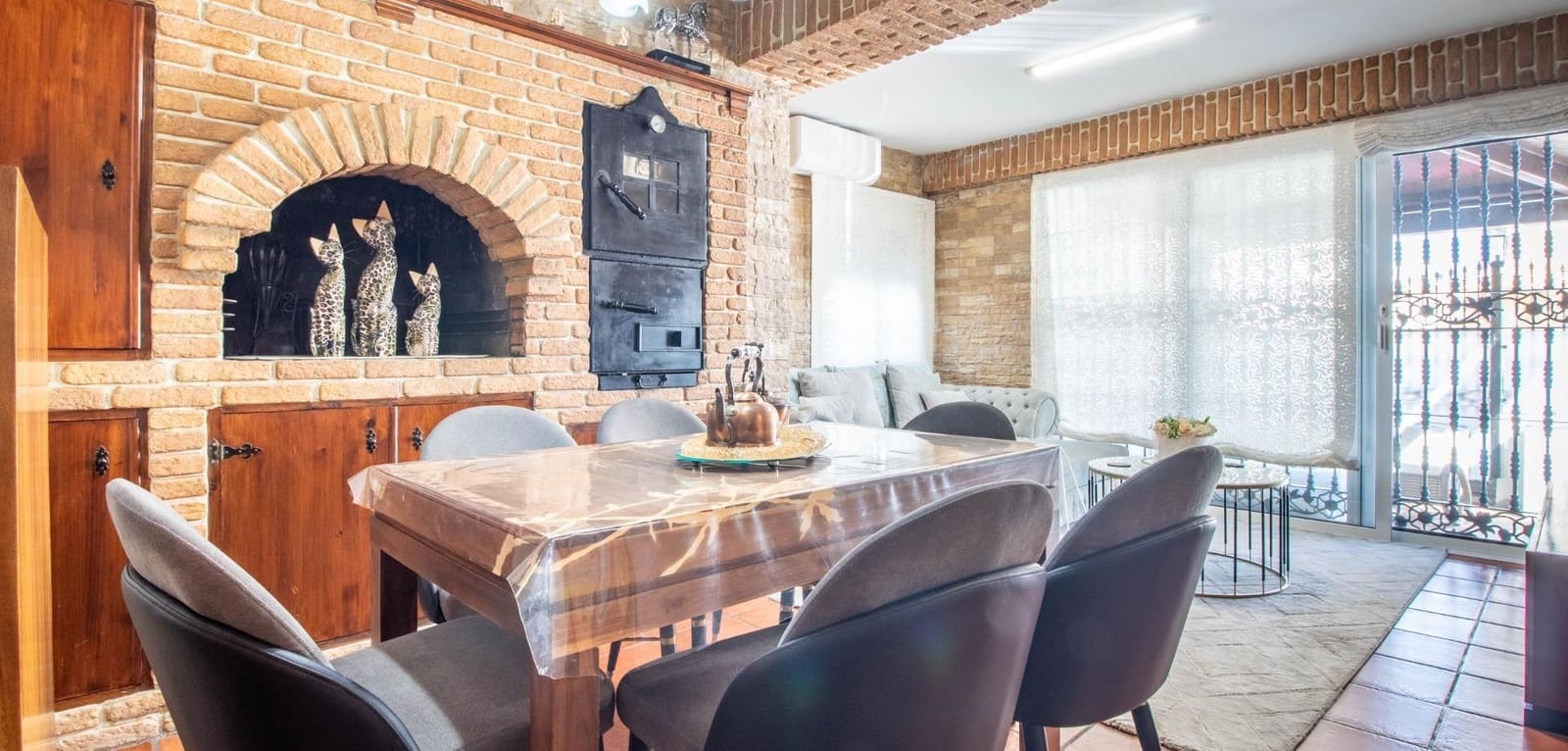 4 soveværelse Byhus til salg i La Zenia med swimmingpool - € 360.000 (Ref: 9356535)