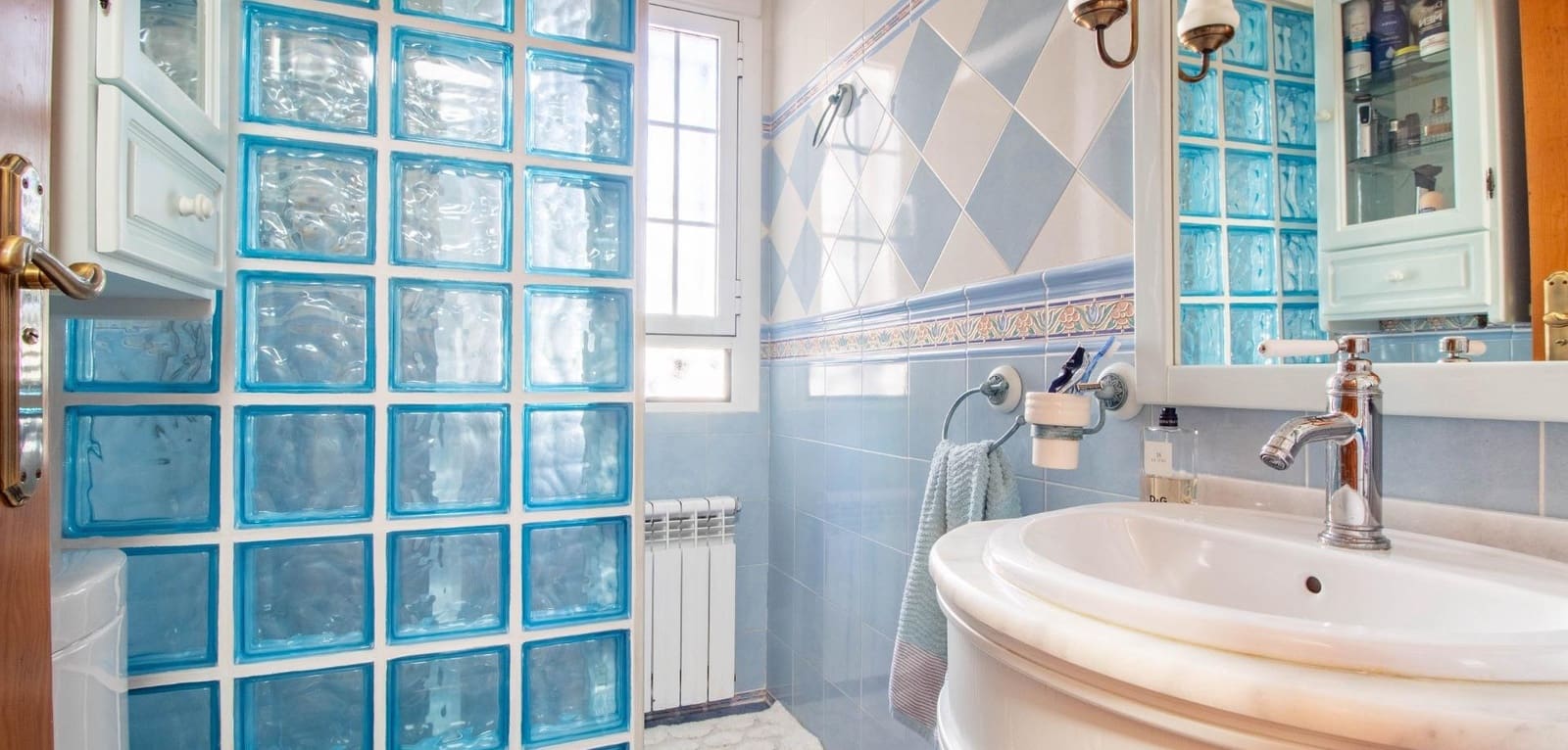 4 soveværelse Byhus til salg i La Zenia med swimmingpool - € 360.000 (Ref: 9356535)