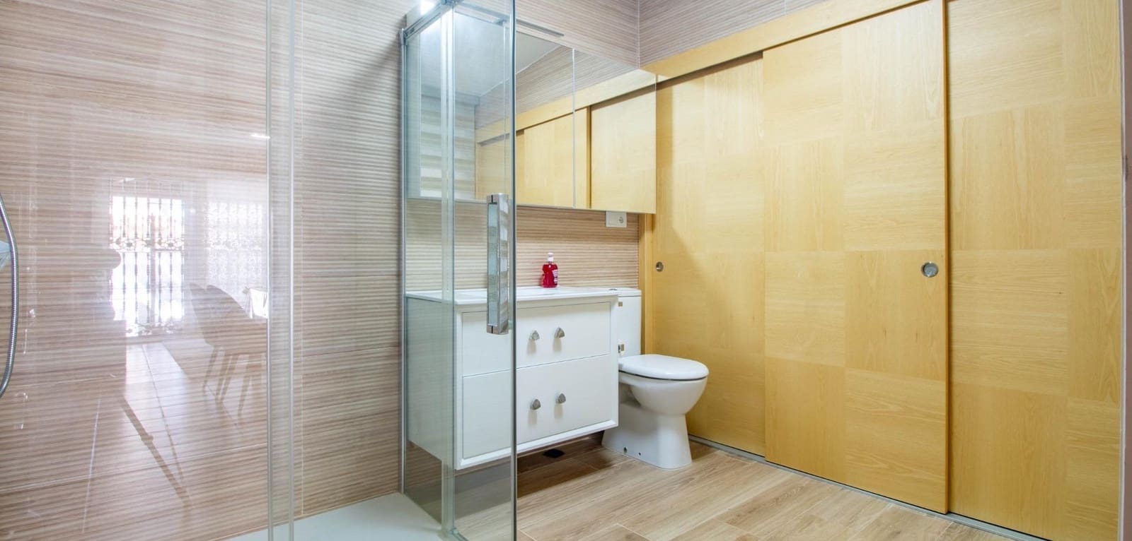 4 soveværelse Byhus til salg i La Zenia med swimmingpool - € 360.000 (Ref: 9356535)