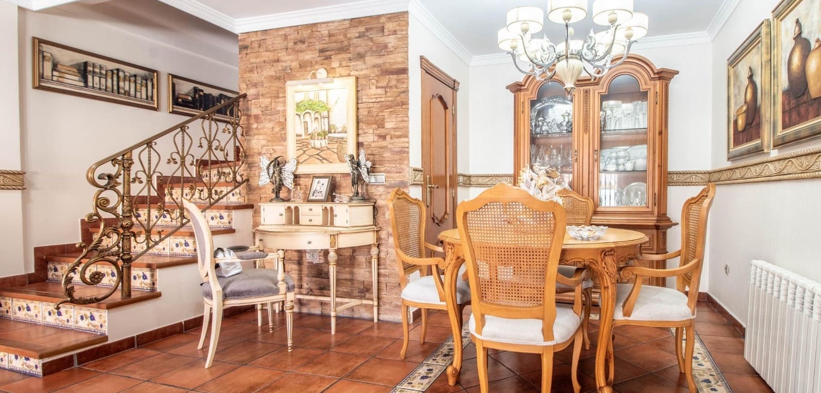 4 soveværelse Byhus til salg i La Zenia med swimmingpool - € 360.000 (Ref: 9356535)