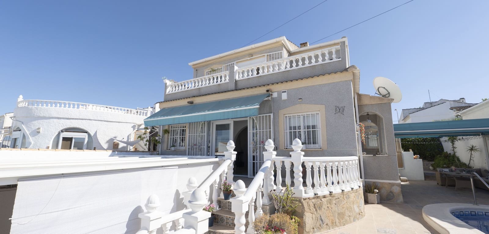 3 soverom Villa til salgs i San Luis med svømmebasseng - € 335 000 (Ref: 9356538)