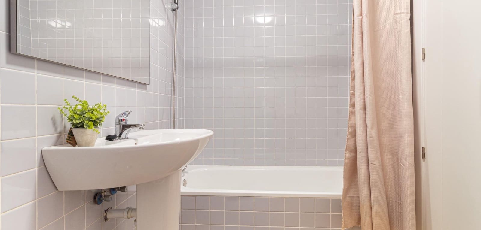 1 makuuhuone Huoneisto myytävänä paikassa Los Dolses mukana uima-altaan - 149 000 € (Ref: 9356541)