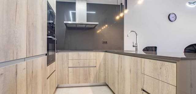 3 makuuhuone Huoneisto myytävänä paikassa Punta Prima, Orihuela mukana uima-altaan - 395 000 € (Ref: 9356935)