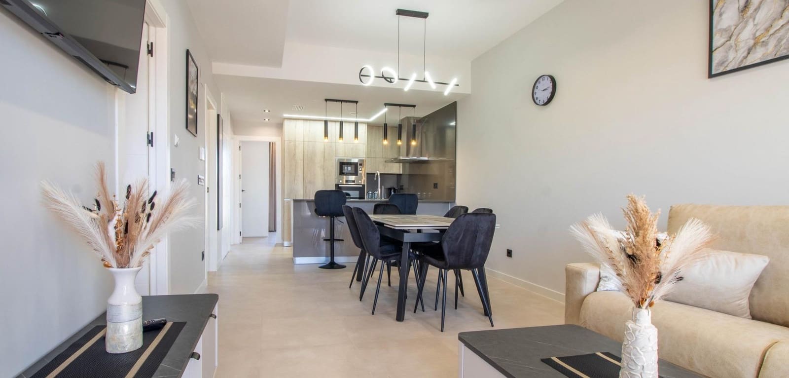 3 makuuhuone Huoneisto myytävänä paikassa Orihuela Costa mukana uima-altaan - 395 000 € (Ref: 9356935)