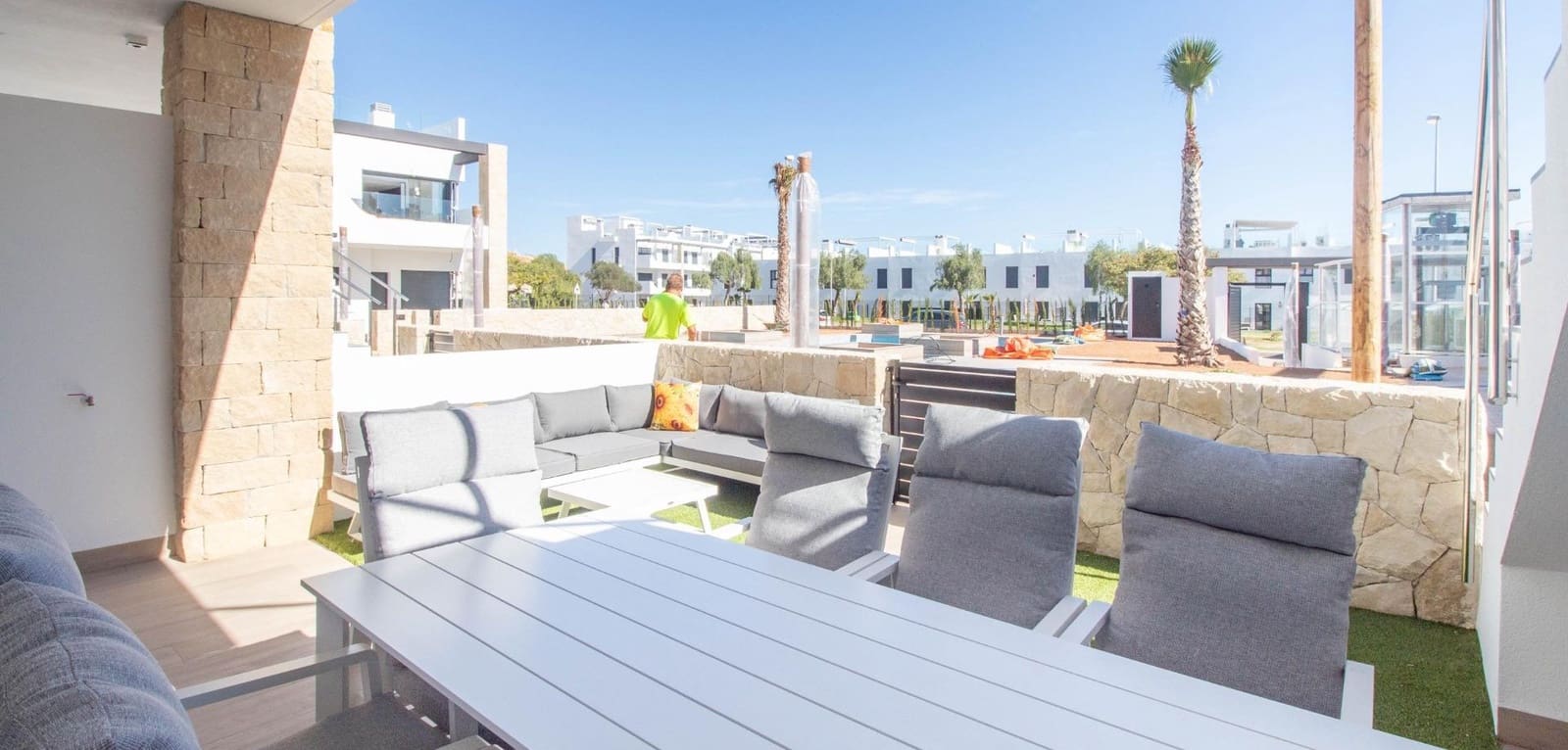 3 makuuhuone Huoneisto myytävänä paikassa Orihuela Costa mukana uima-altaan - 395 000 € (Ref: 9356935)