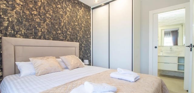 3 makuuhuone Huoneisto myytävänä paikassa Punta Prima, Orihuela mukana uima-altaan - 395 000 € (Ref: 9356935)